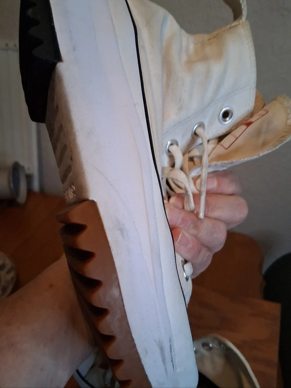 Platform High-Top Converse All Star Canvas Sneakers in Cream Sz 6